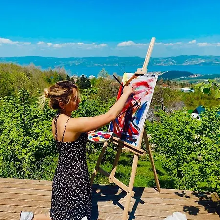 Phalesia Glamping Hotel *