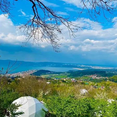 Hotel Phalesia Glamping