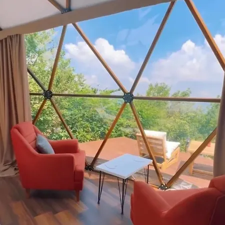 Phalesia Glamping Hotel