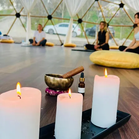 Phalesia Glamping