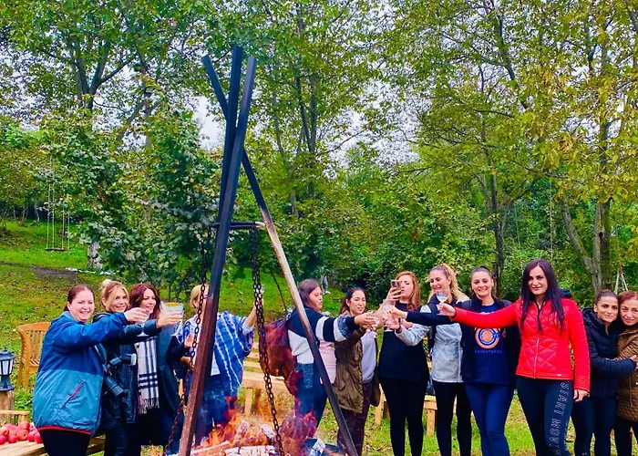 Phalesia Glamping מלון *