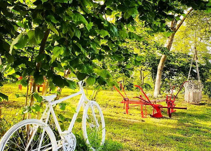 מלון Phalesia Glamping