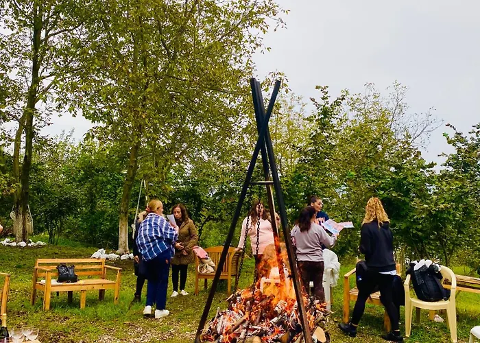 Phalesia Glamping מלון *